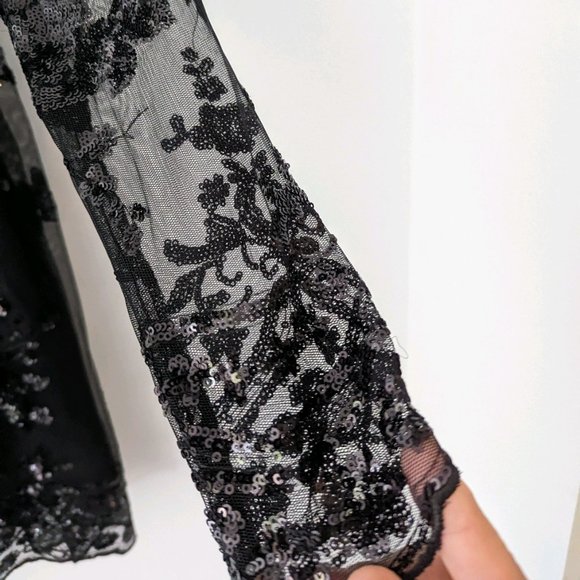 NWT Boohoo Sequin Dress Size 6 New - Picture 3 of 4